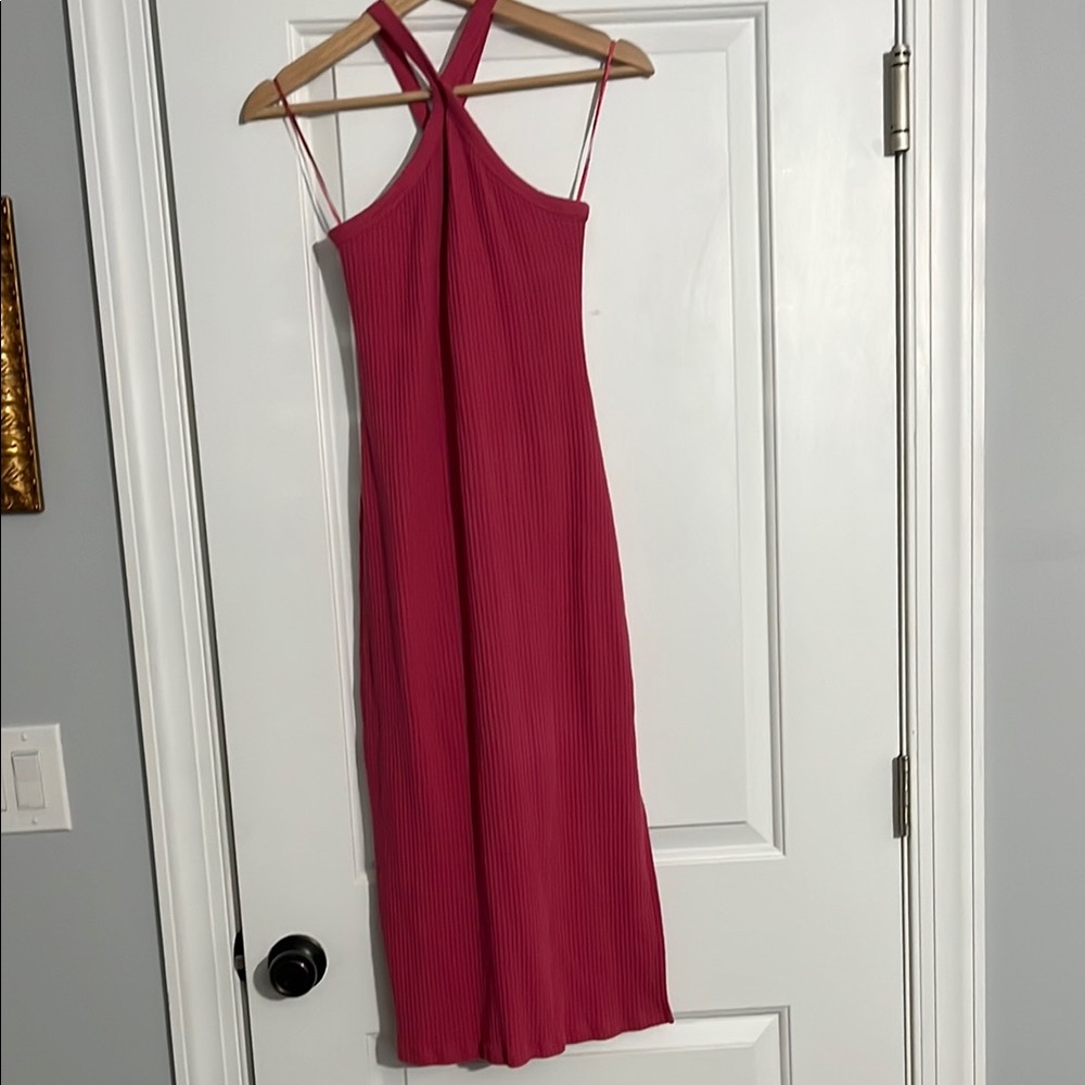 Elegant Pink Sleeveless Dress